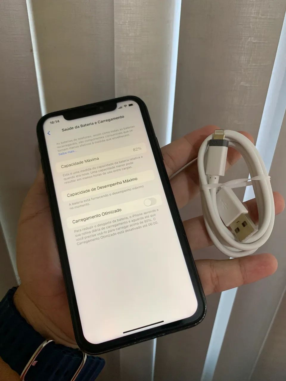 iPhone XR Black 256 GB - Foto 5