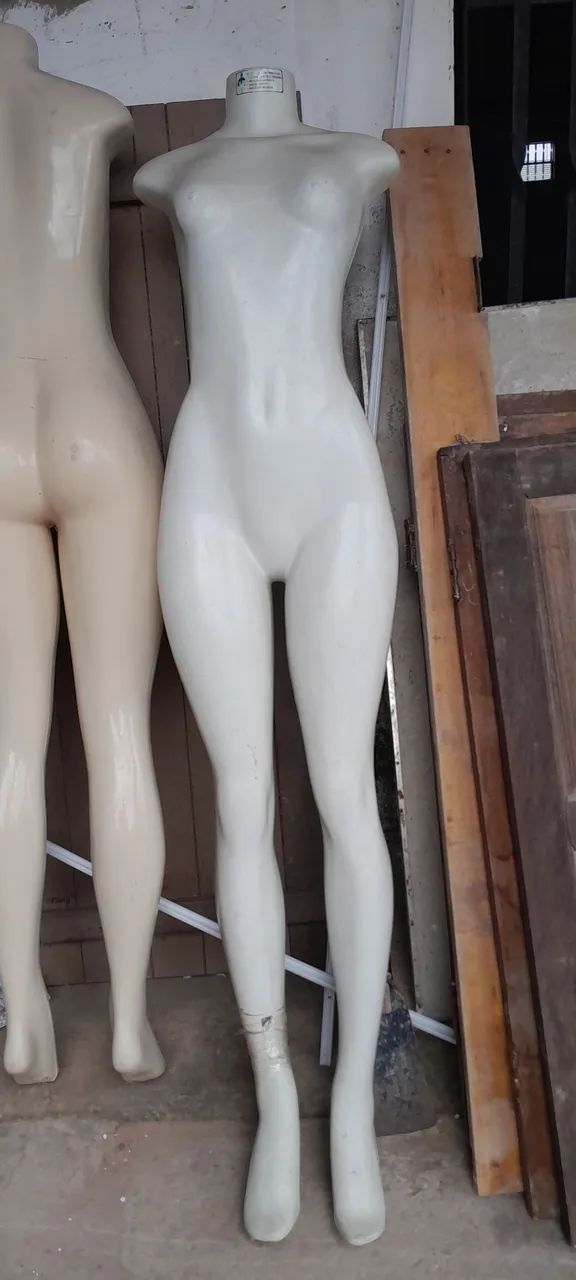 Manequins femininos usados  - Foto 3