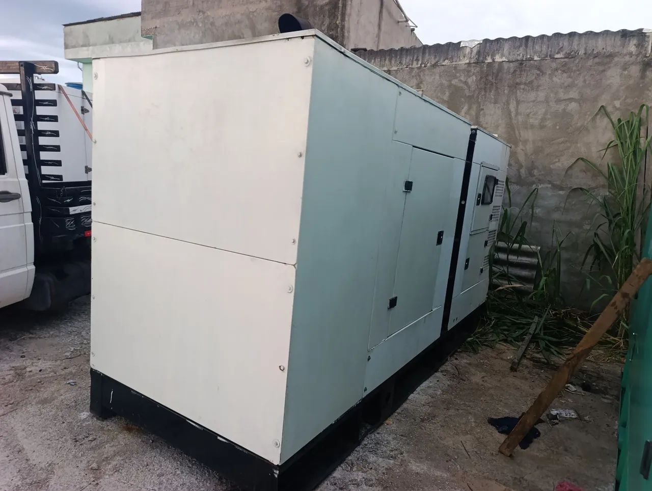 Venda de gerador 310KVA 