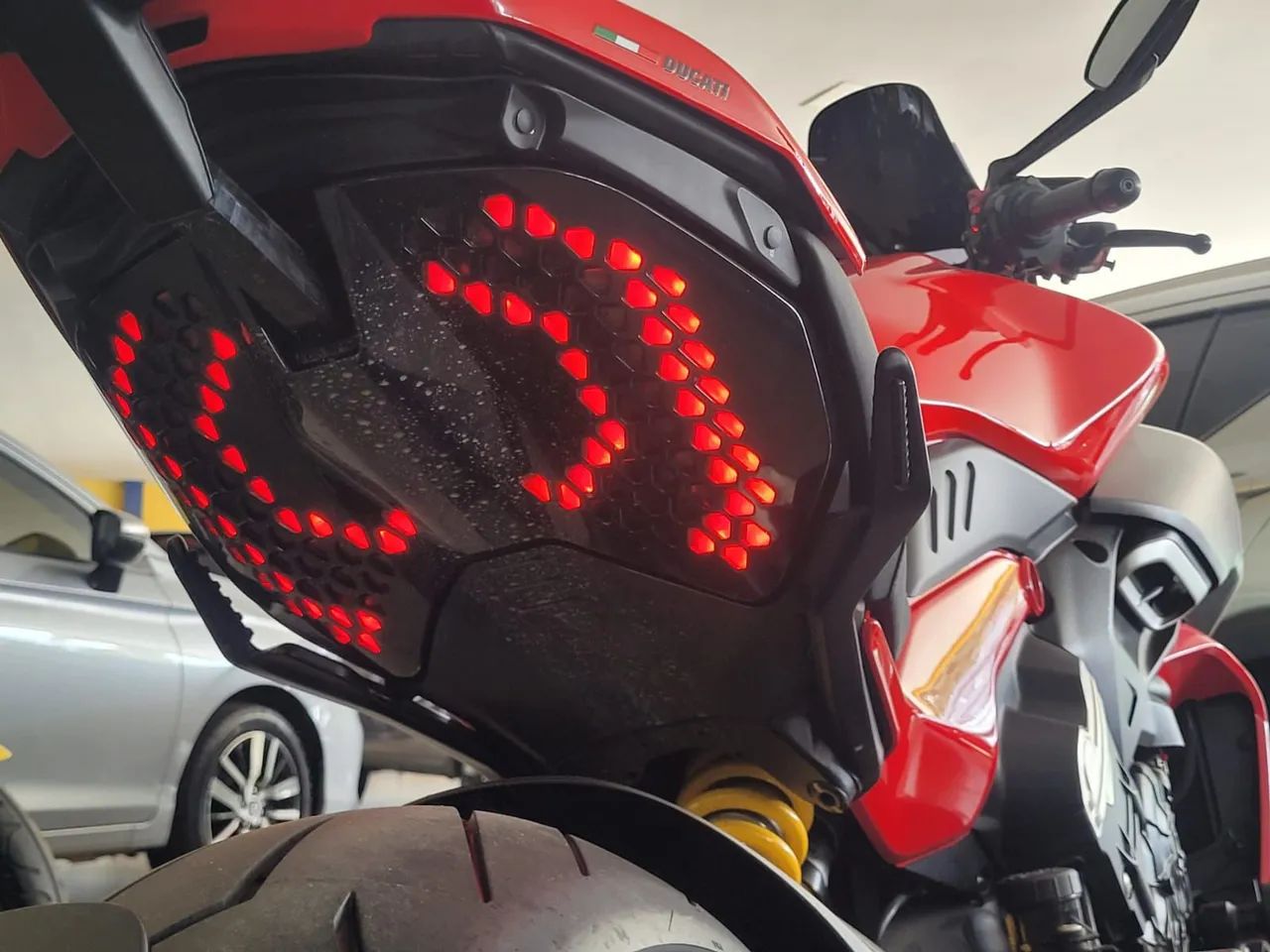 Ducati Diavel V4  - Foto 5