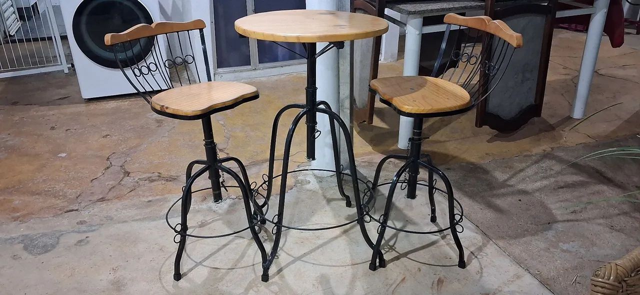 Vendo mesa bistro de ferro - Foto 2