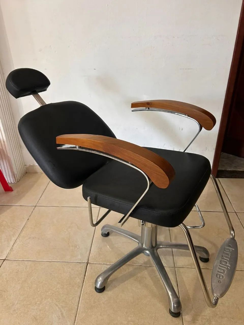 Cadeira Brudine para Salão e Barbearia ( aceito cartão de crédito) - Foto 3