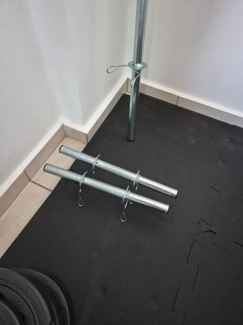 Conjunto de peso 60kg + barras. - Foto 3