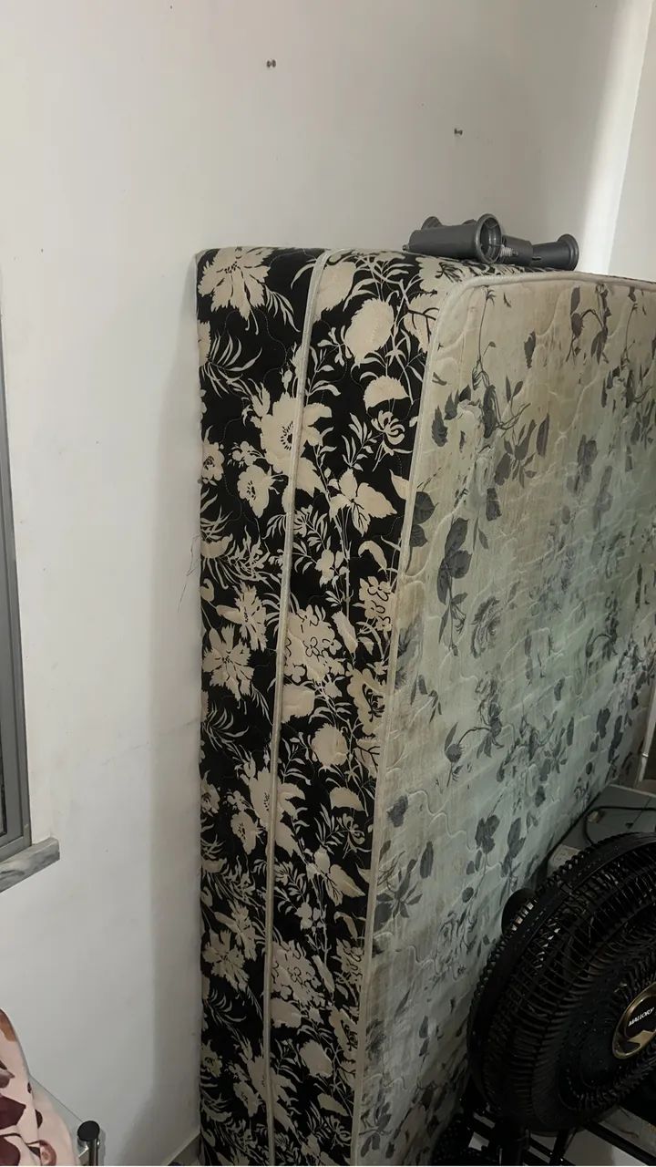 Cama Box em  ótimo estado  - Foto 2