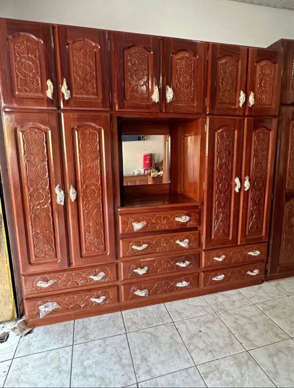 Guarda roupa casal 