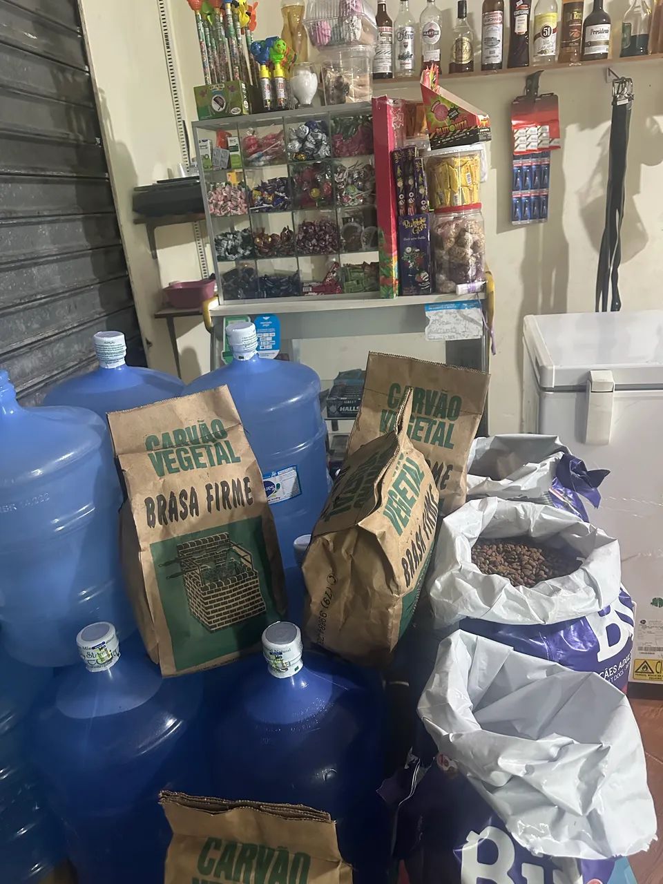 Mercearia completa 