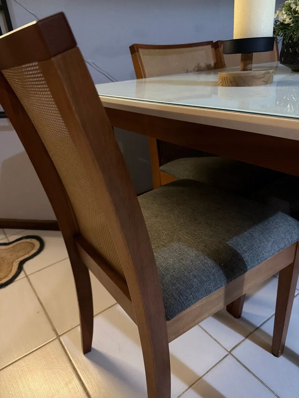 Conjunto de mesa retangular com 6 cadeiras  - Foto 2