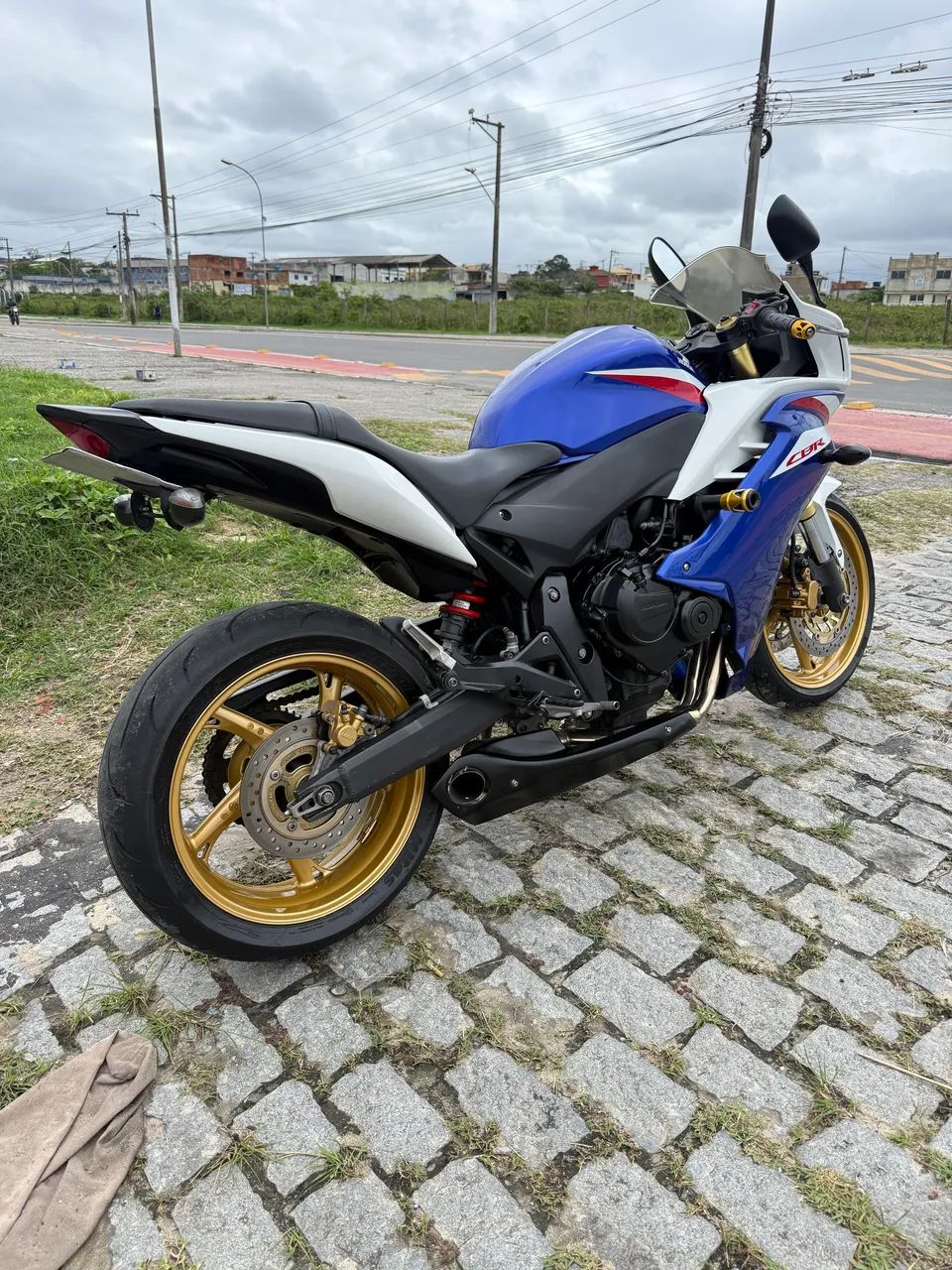 CBR 600F - Foto 4