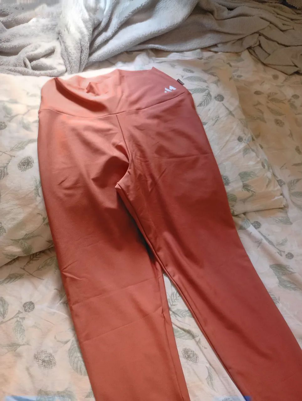 Roupas femininas  - Foto 2