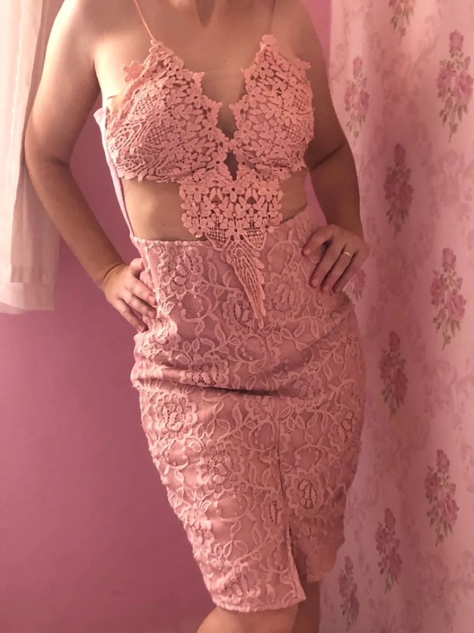 Vestido festa rosê em renda