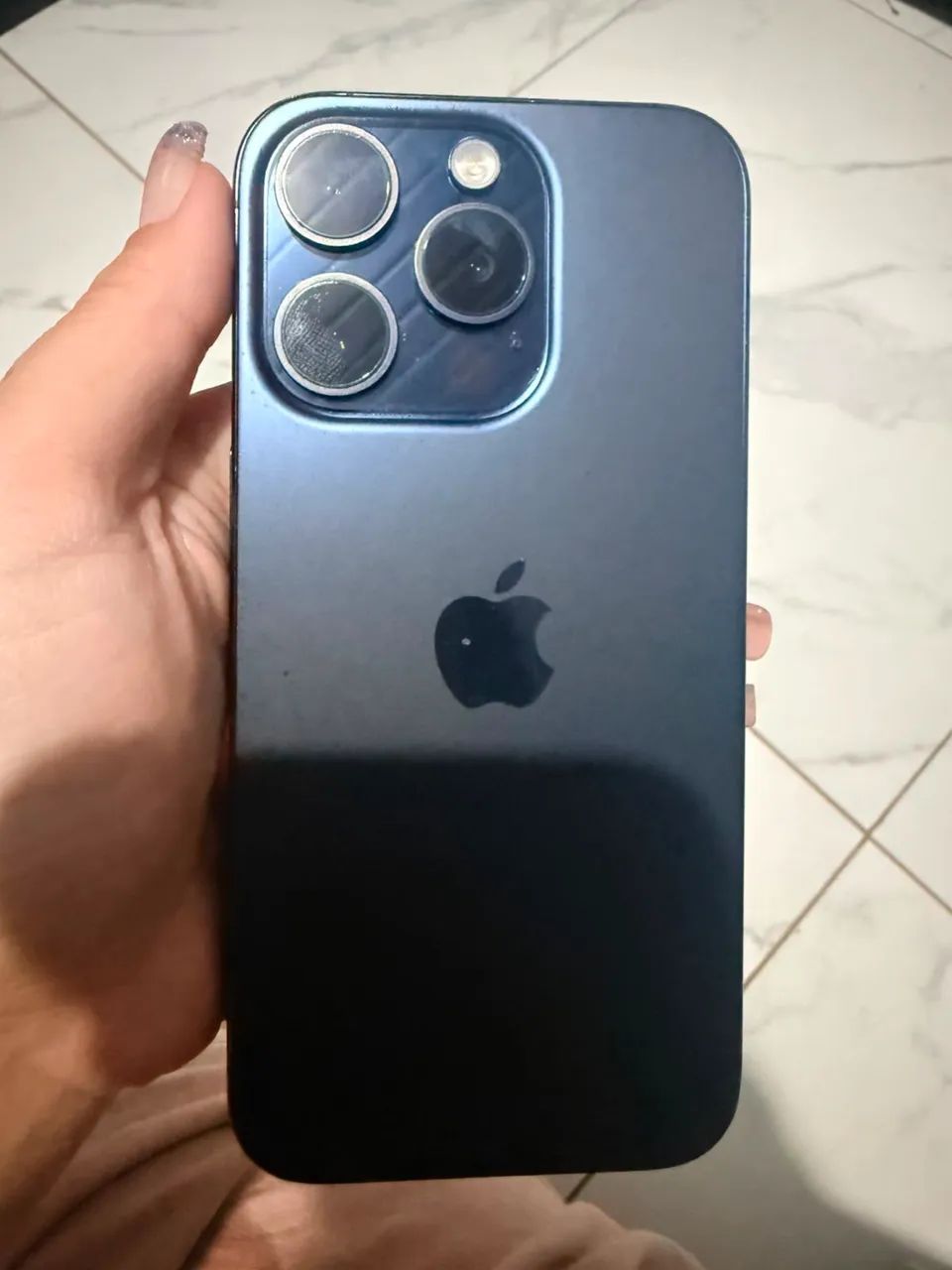 iPhone 15 pro - Foto 4