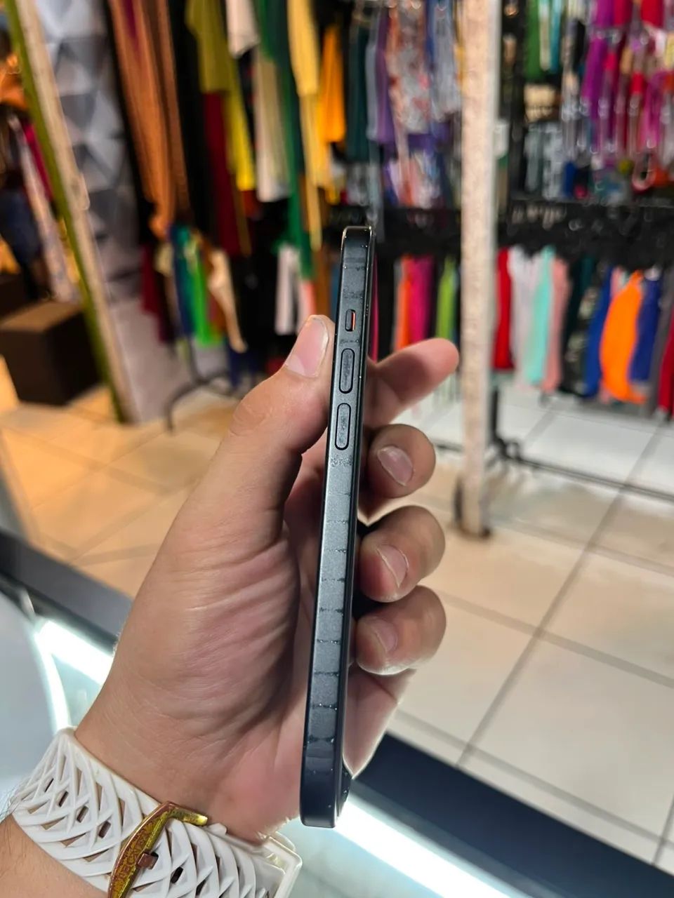 iPhone 15  - Foto 4