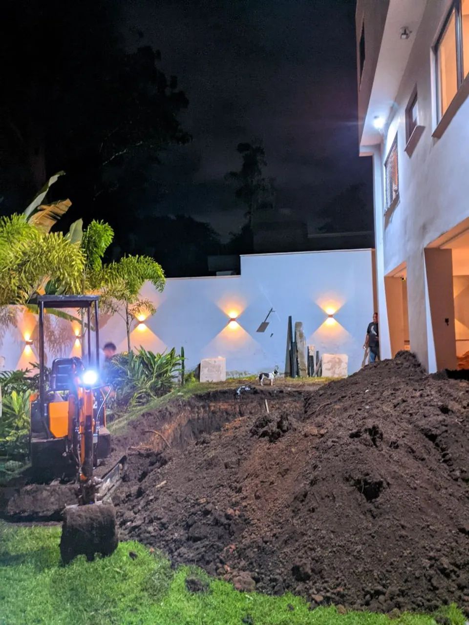 SERVIÇOS DE MINI ESCAVADEIRA  - Foto 4