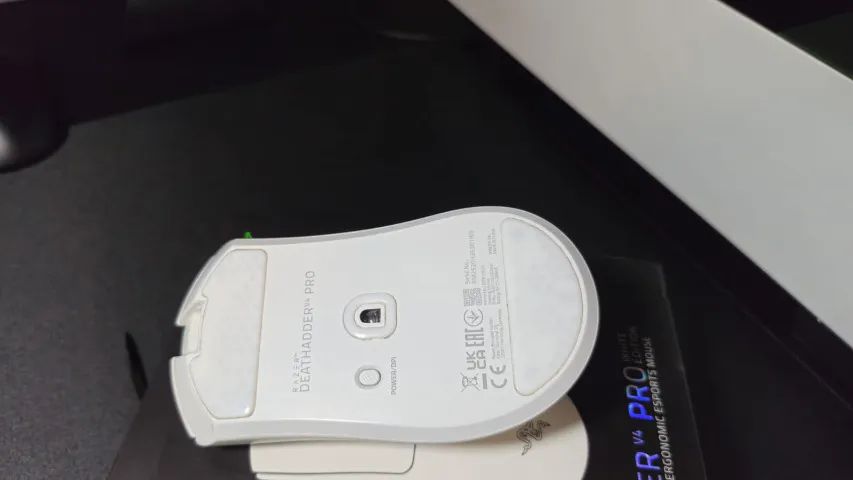 Mouse Razer Deathadder V4 Pro - Foto 3