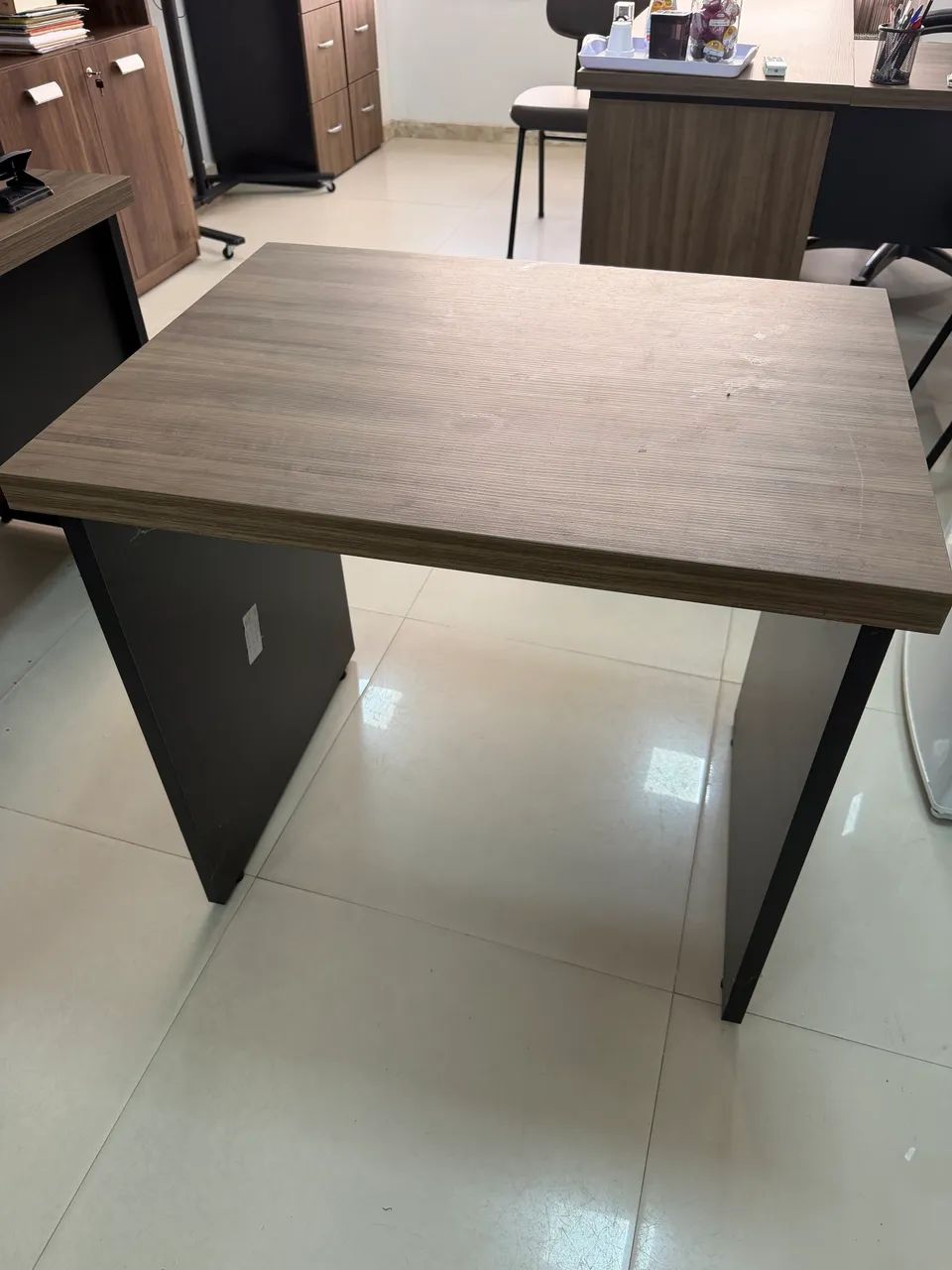 Mesa escritório pequena 