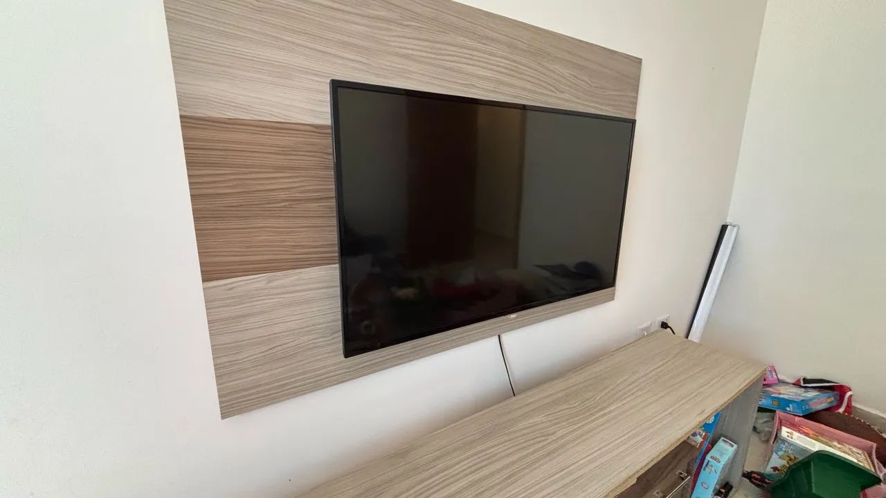 Smart Tv 42? AOC com Rack incluso de cortesia - Foto 5