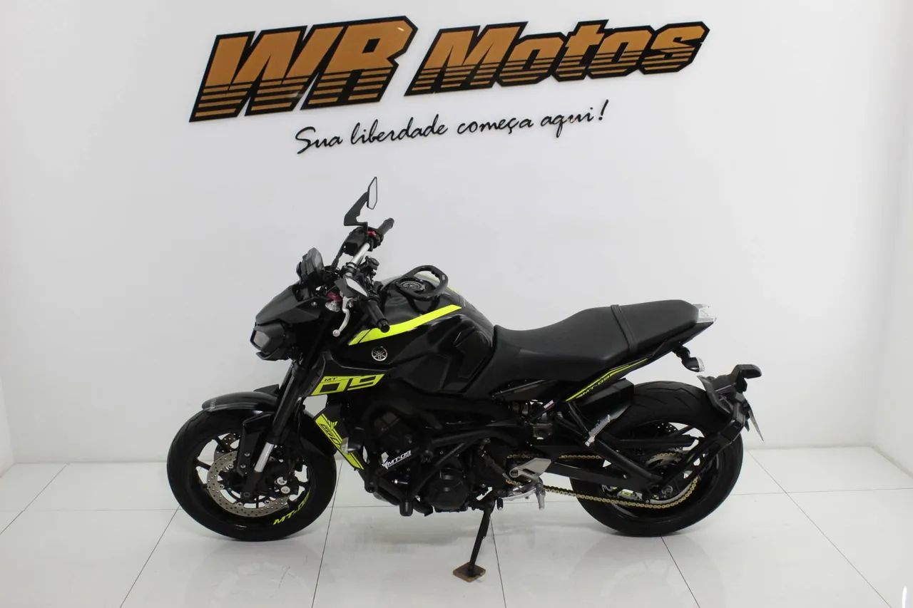 YAMAHA MT-09 - Foto 3