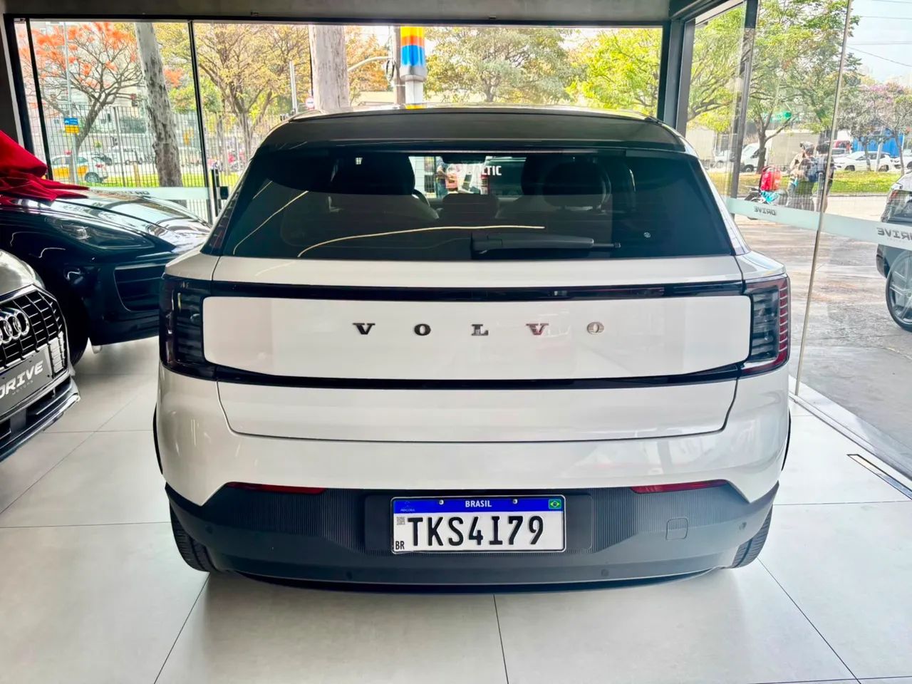 Volvo EX30 E60 Ultra (elétrico) 2024 - Foto 4