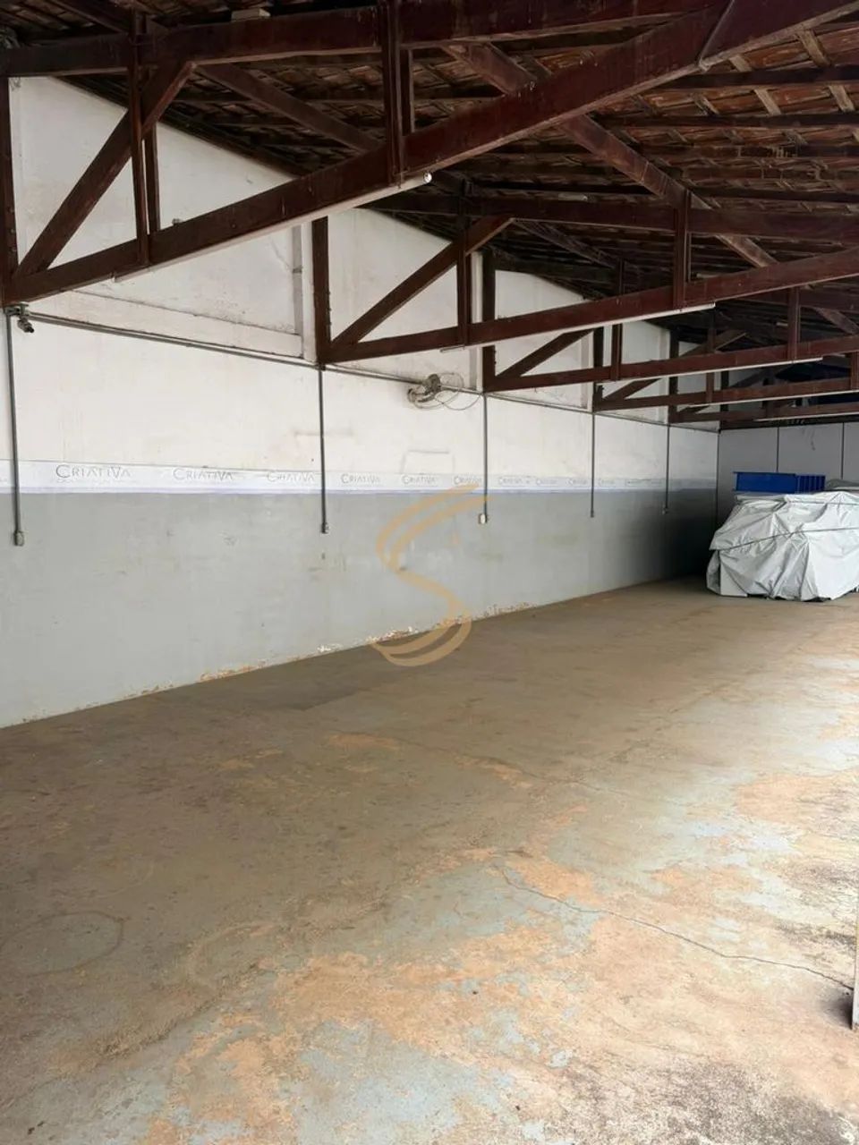 Oportunidade Única: Comércio, Apartamento e Barracão no Mesmo Local - Foto 4