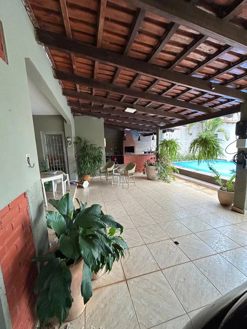Casa Setor Santa Genoveva 240m² - Foto 2