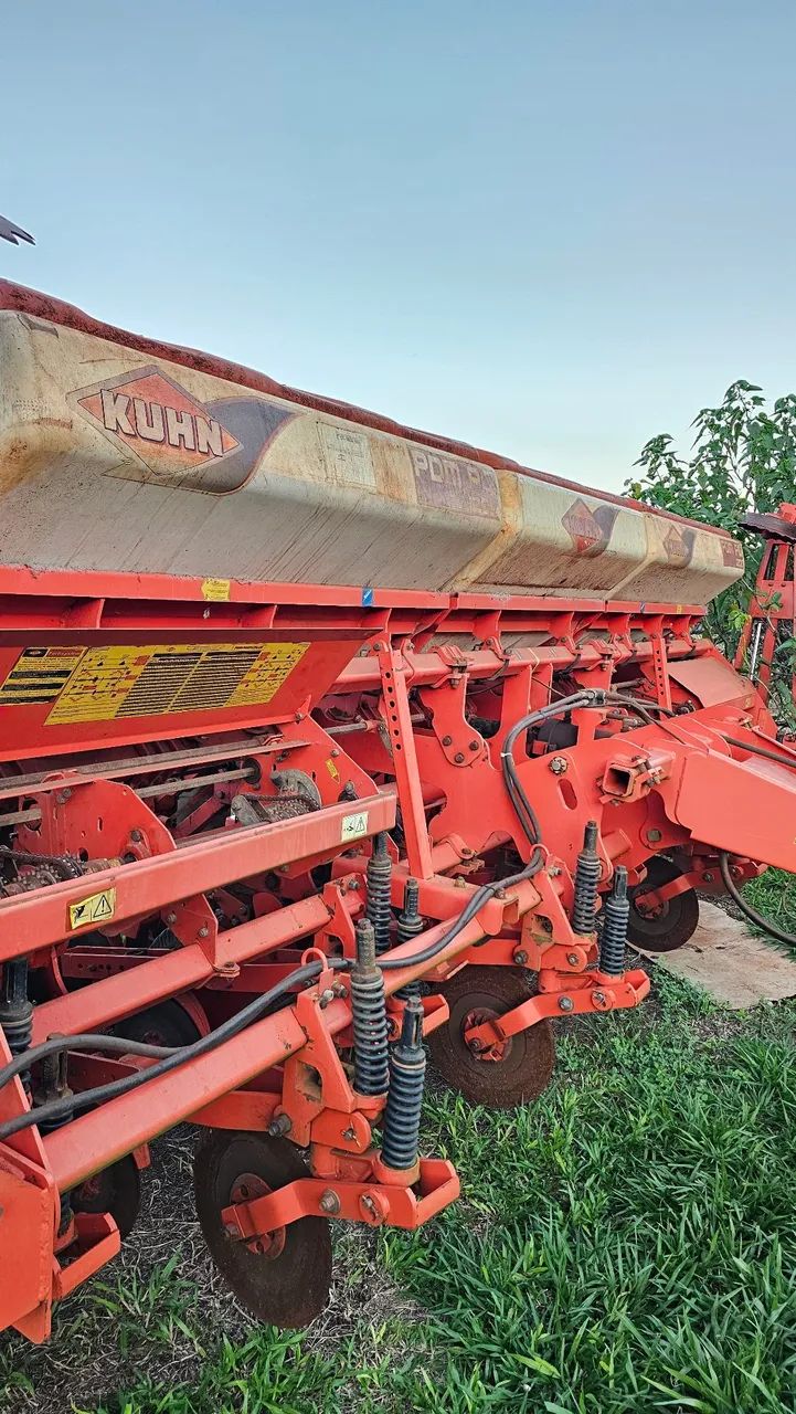 Plantadeira KUHN PDM PG1200.  - Foto 2
