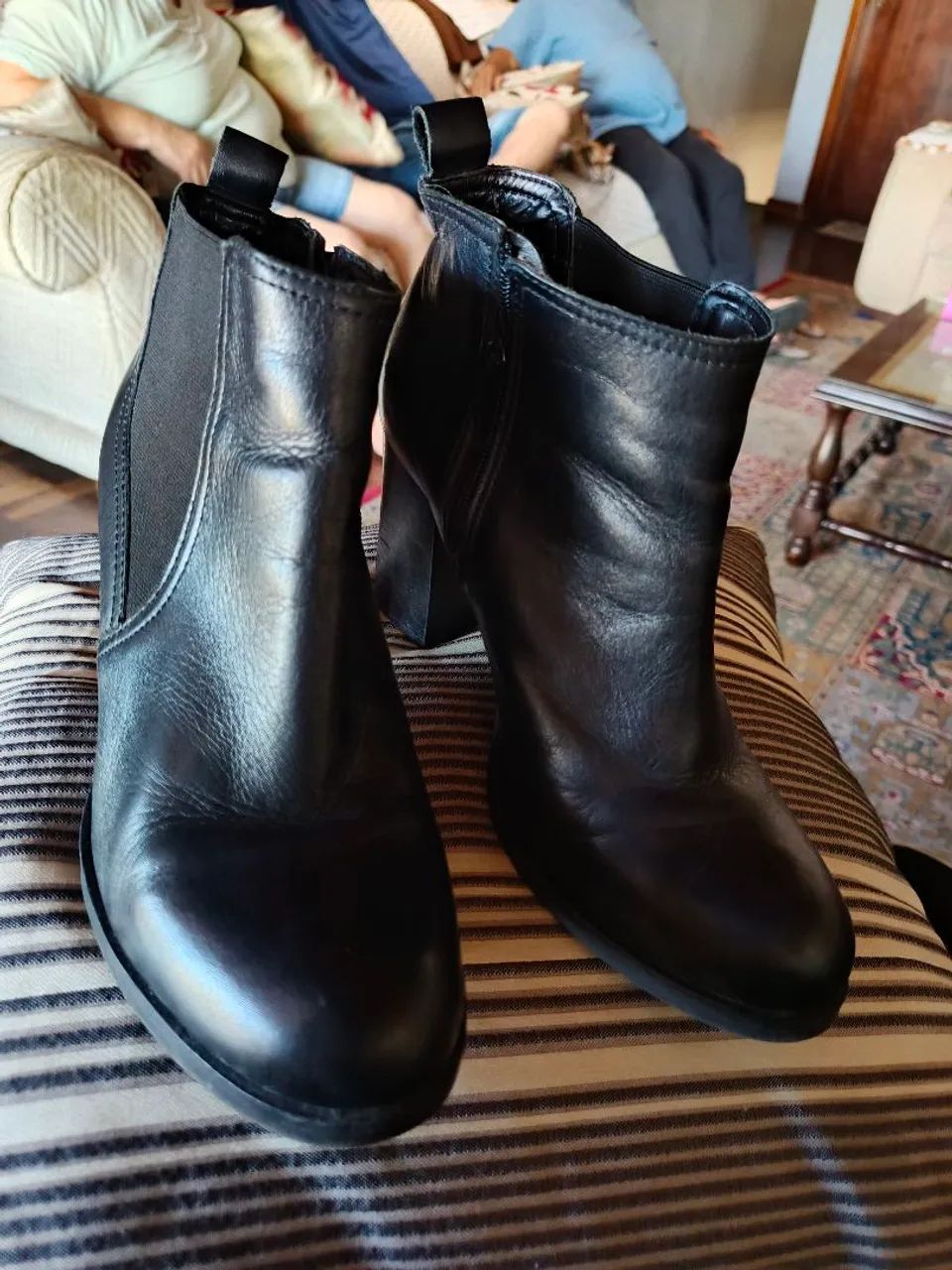 Bota cano Baixo, em couro, n° 38 - Foto 4