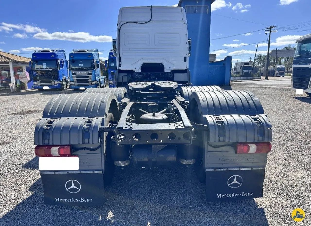 MB AXOR 2544 6X2<br>2019/2019<br>TETO ALTO<br>AUTOMÁTICO - Foto 4