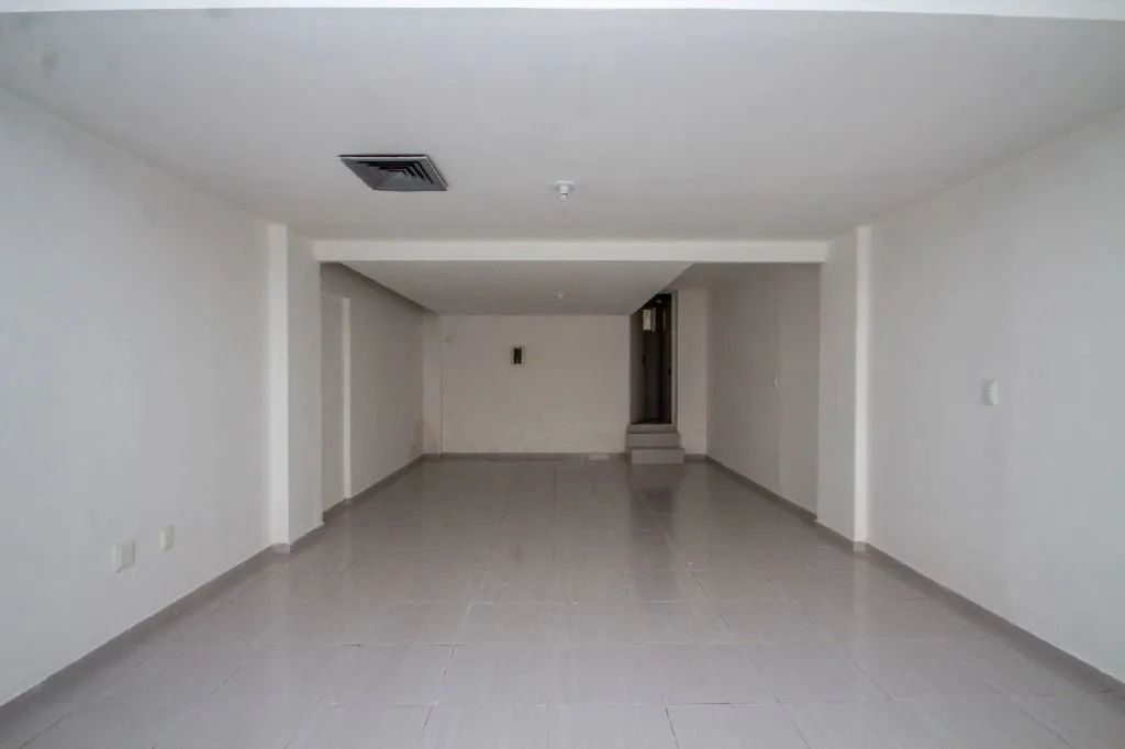 Loja comercial para alugar na Domingos Ferreira