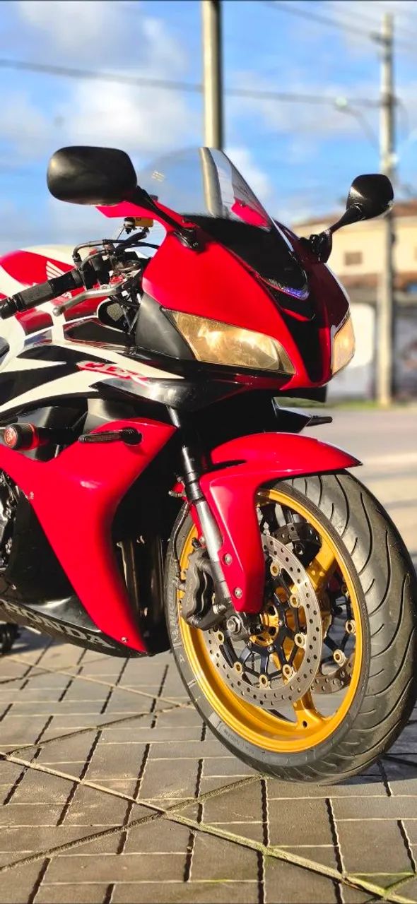 CBR 600 RR - Foto 4
