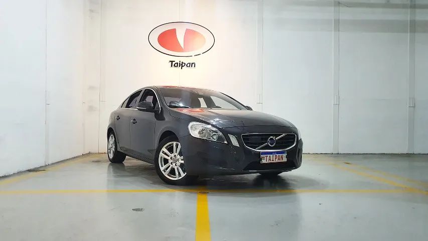 Volvo S60 S60 T-5 2.0 240cv 4p 2011
