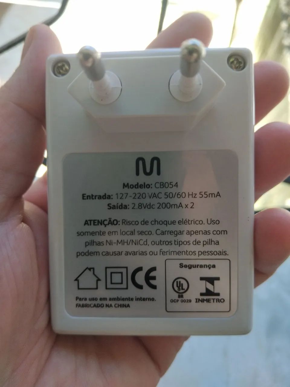 Carregador com 4 pilhas Multi AA/AAA bivolt - Novo - Foto 2