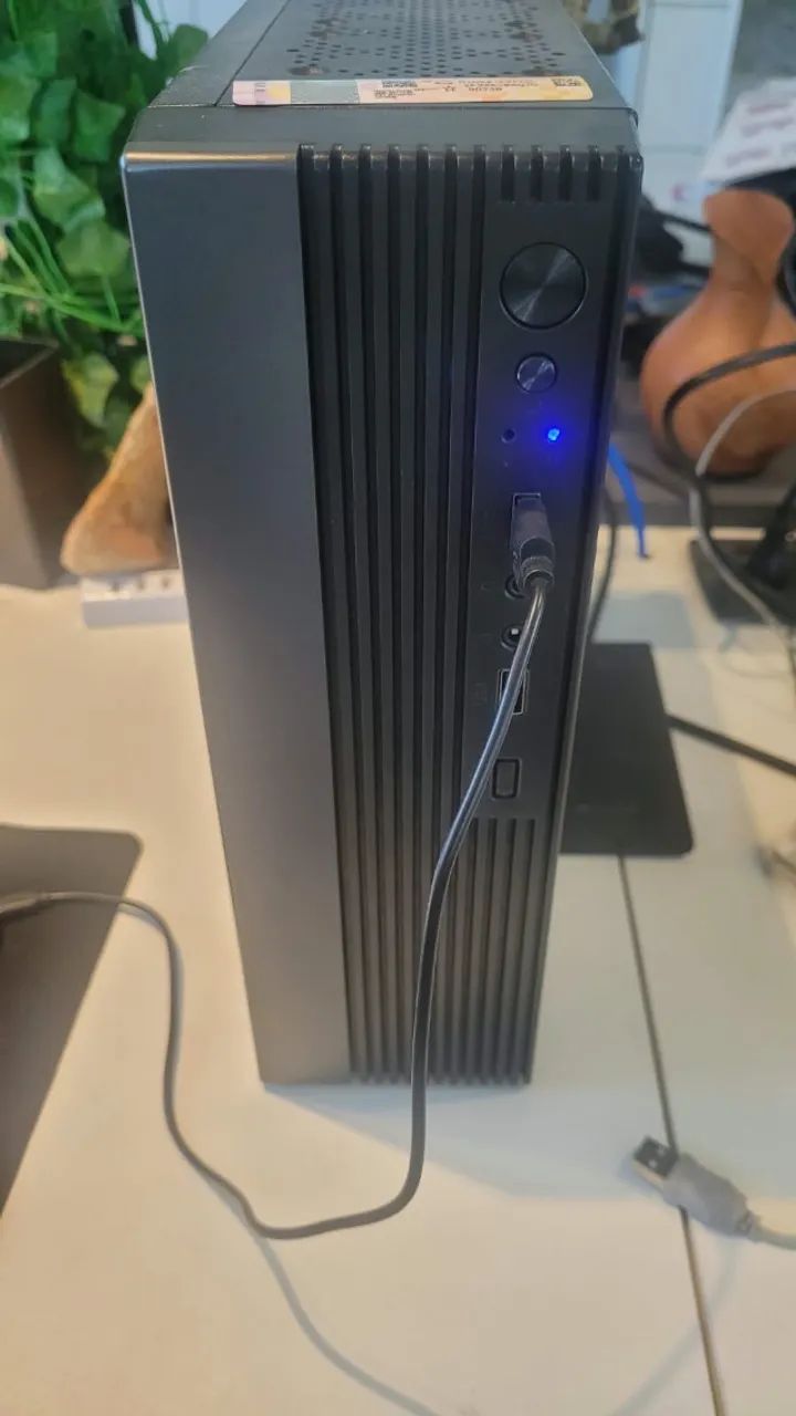 Computador desktop com tela, mouse e teclado - Foto 4