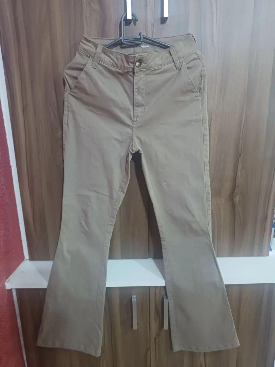 Calça brim elastano tamanho 38