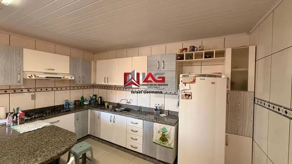 Vendo são 2 casas no mesmo terreno  - Foto 3