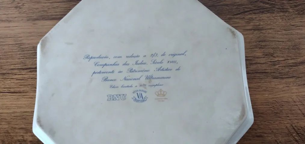 Travessa em Porcelana Portuguesa - Foto 2