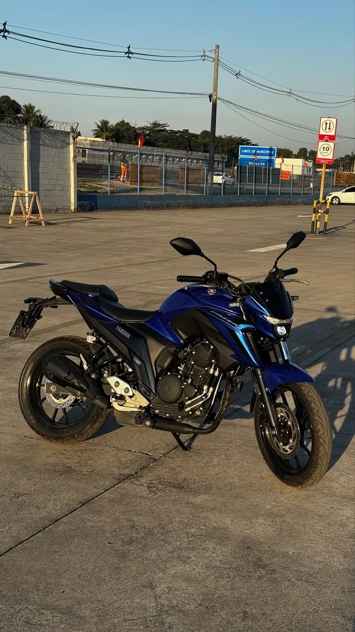 Fz 25 2025 azul