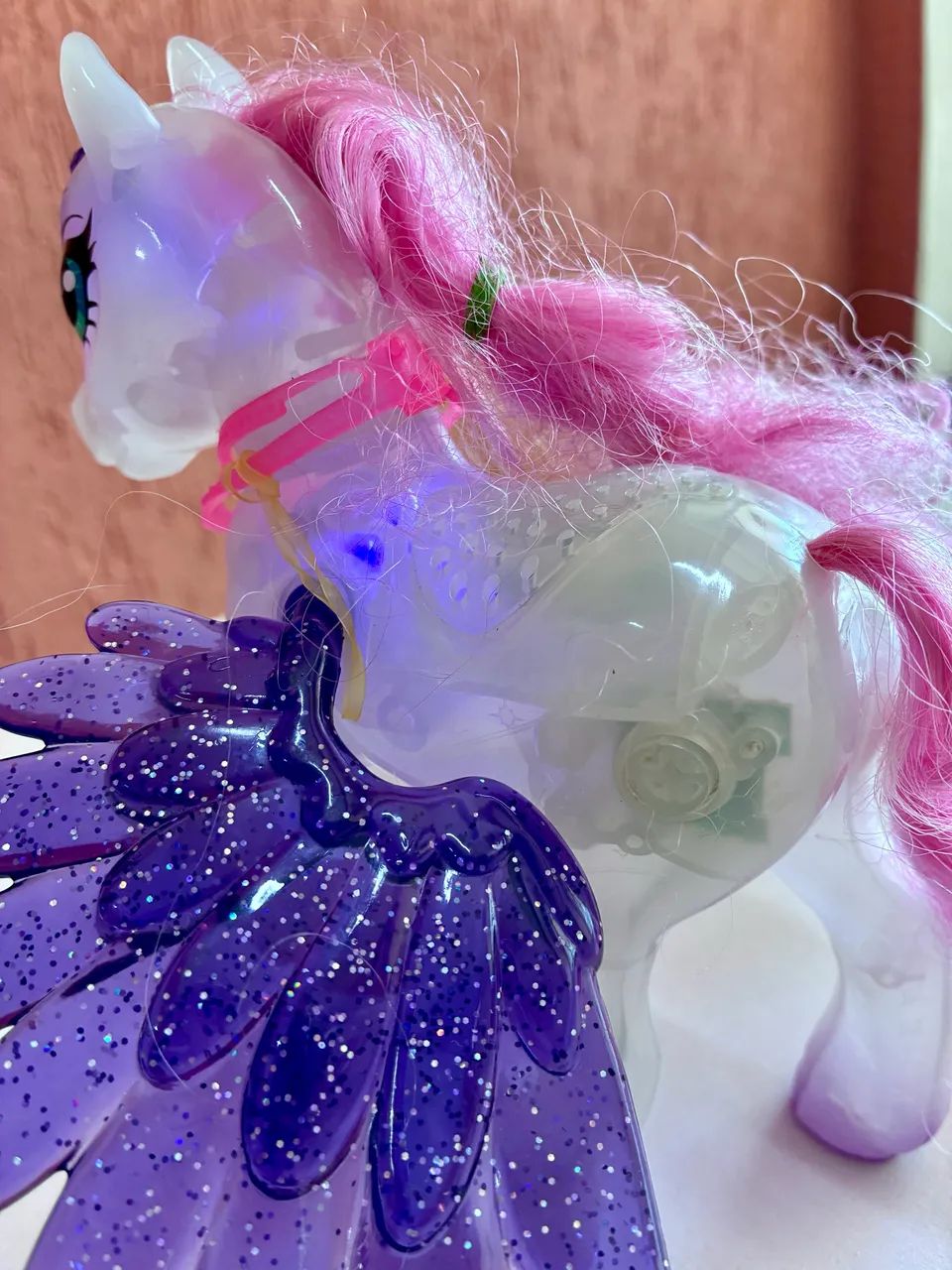 pônei de brinquedo com luz e som - Foto 2