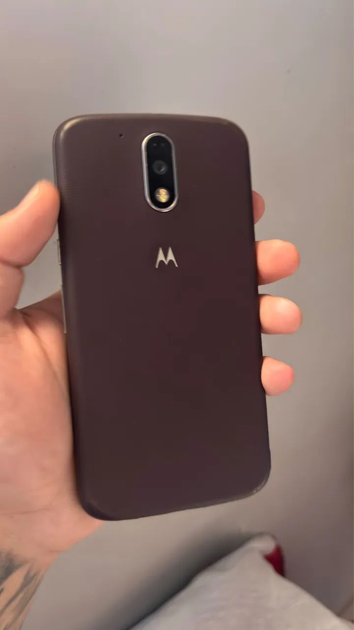Moto G4plus ( pra vender logo )