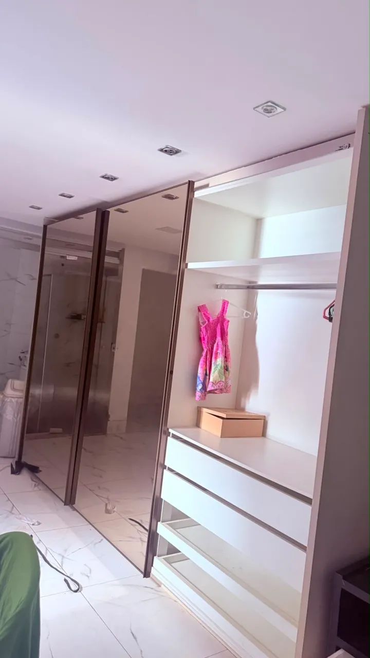 Guarda Roupa de Casal Espelhado - Foto 2