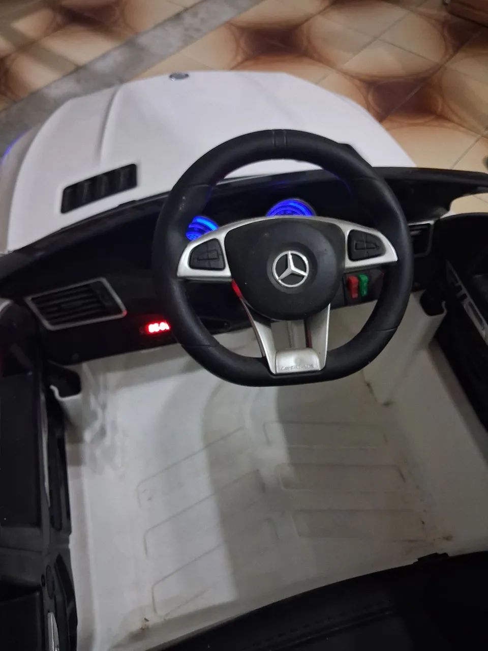 Carrinho elétrico Mercedes - Foto 3
