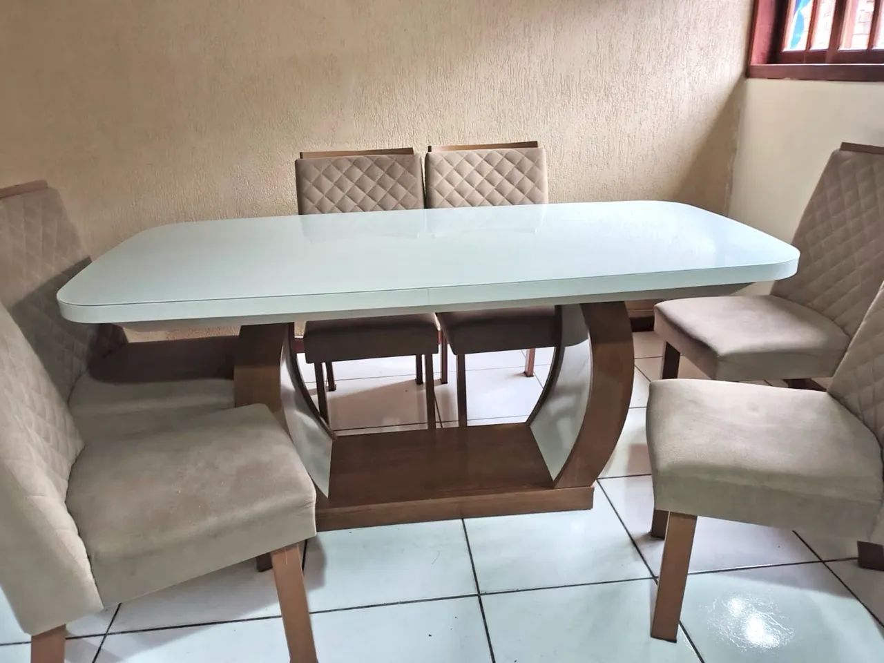 Mesa com 6 cadeiras  - Foto 3