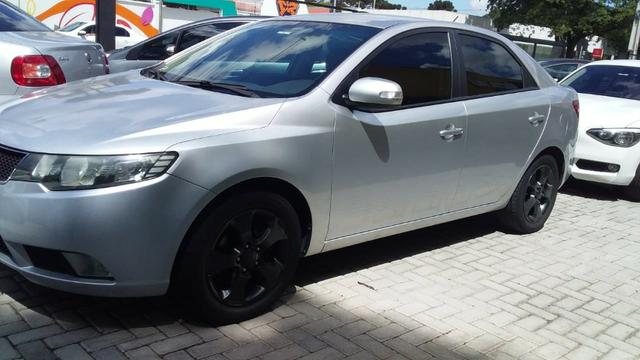 Kia cerato ex 1.6 (completo impecavel)