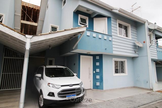 Sobrado com ático 3 quartos no Hauer