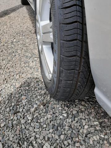 Zafira 2005 automática.