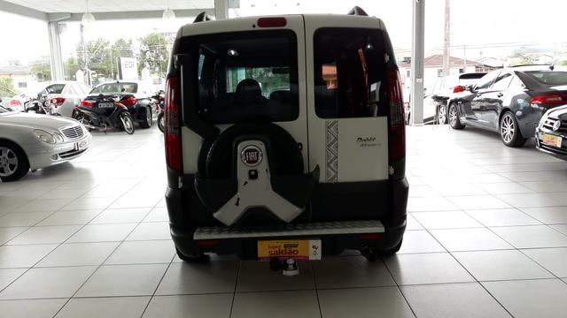 Fiat Doblo Adv. XINGU LOCKER 1.8 Flex - Foto 5