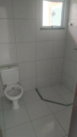 Casa com 2 quartos, 2 banheiros, varanda, sala de estar. - Foto 19