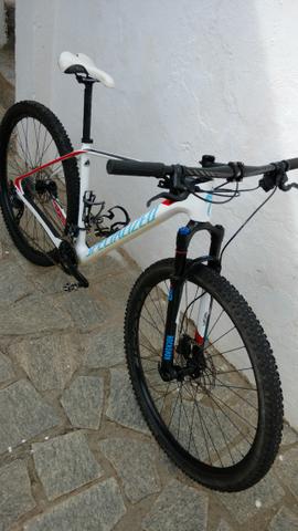 2015 Specialized Stumpjumper Carbono pouquíssimo uso top bike - Foto 3