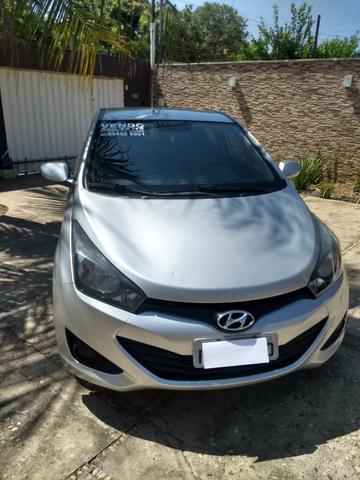 Vende se HB20 14/15 completo, documentação ok. mas informações no watts *