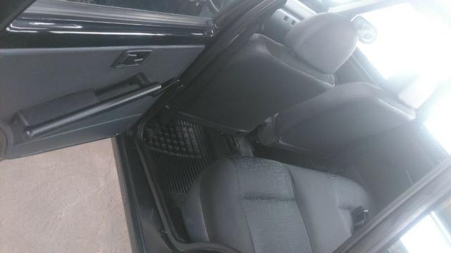 Fiat Uno Mille Fire Economy Way 1.0 (Flex) 4p 2013 - Foto 11