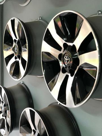 Rodas Aro 17 Toyota Hilux Original SRV Black Diamond - Foto 17